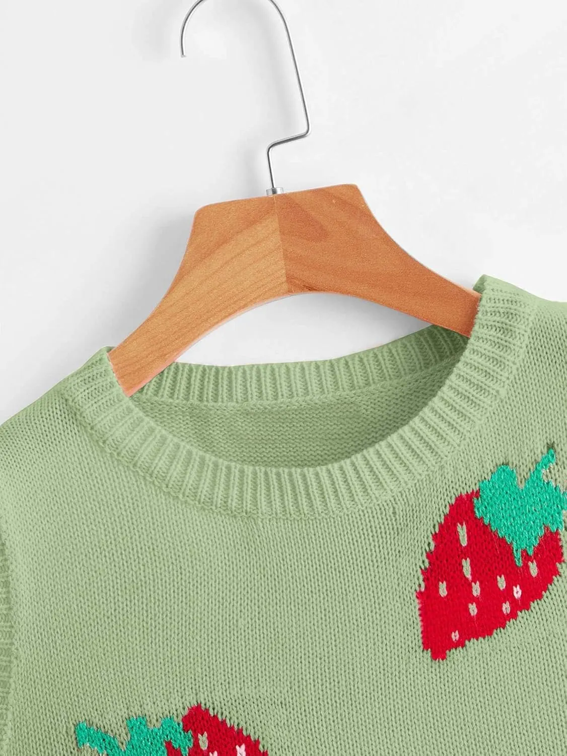 Floerns Women's Sleeveless Round Neck Cute Strawberry Sweater Vest Crop Shirt Top