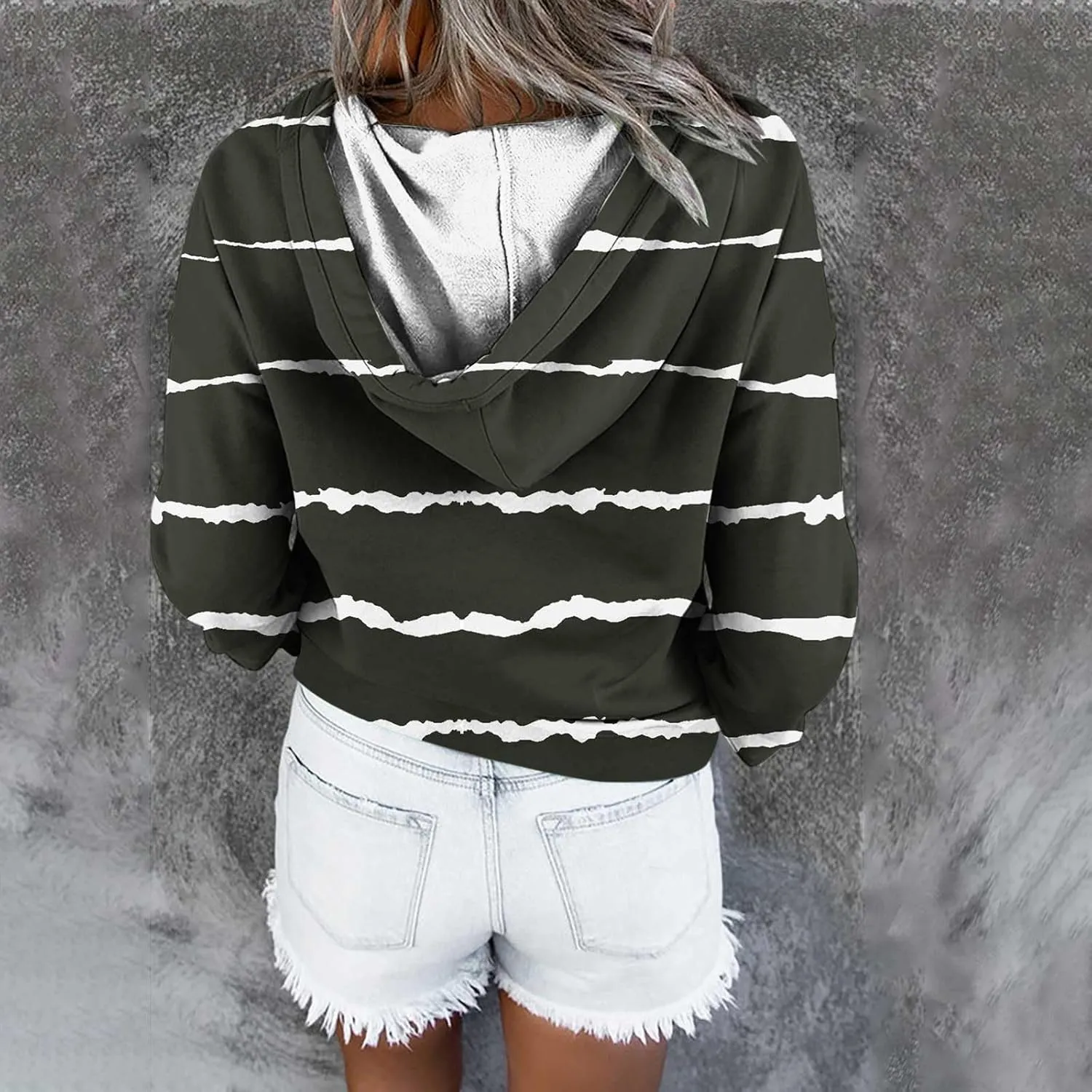 LRMQS Womens Hoodies Pullover Trendy Button Drawstring Hooded Striped Sweatshirt Loose Fit Fall Fashion 2024 Casual Pullover