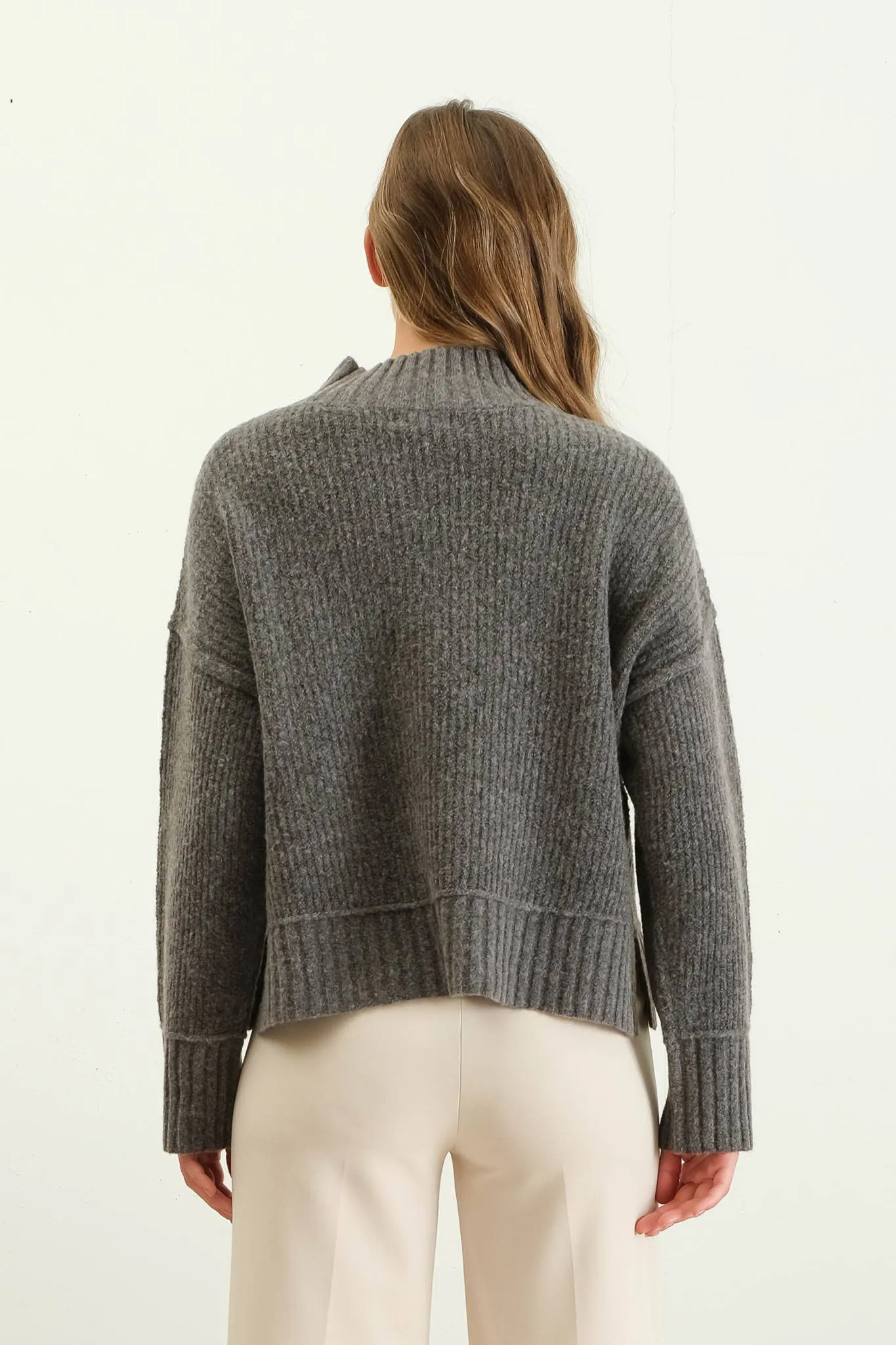 MOCK NECK SPLIT HEM KNIT PULLOVER SWEATER