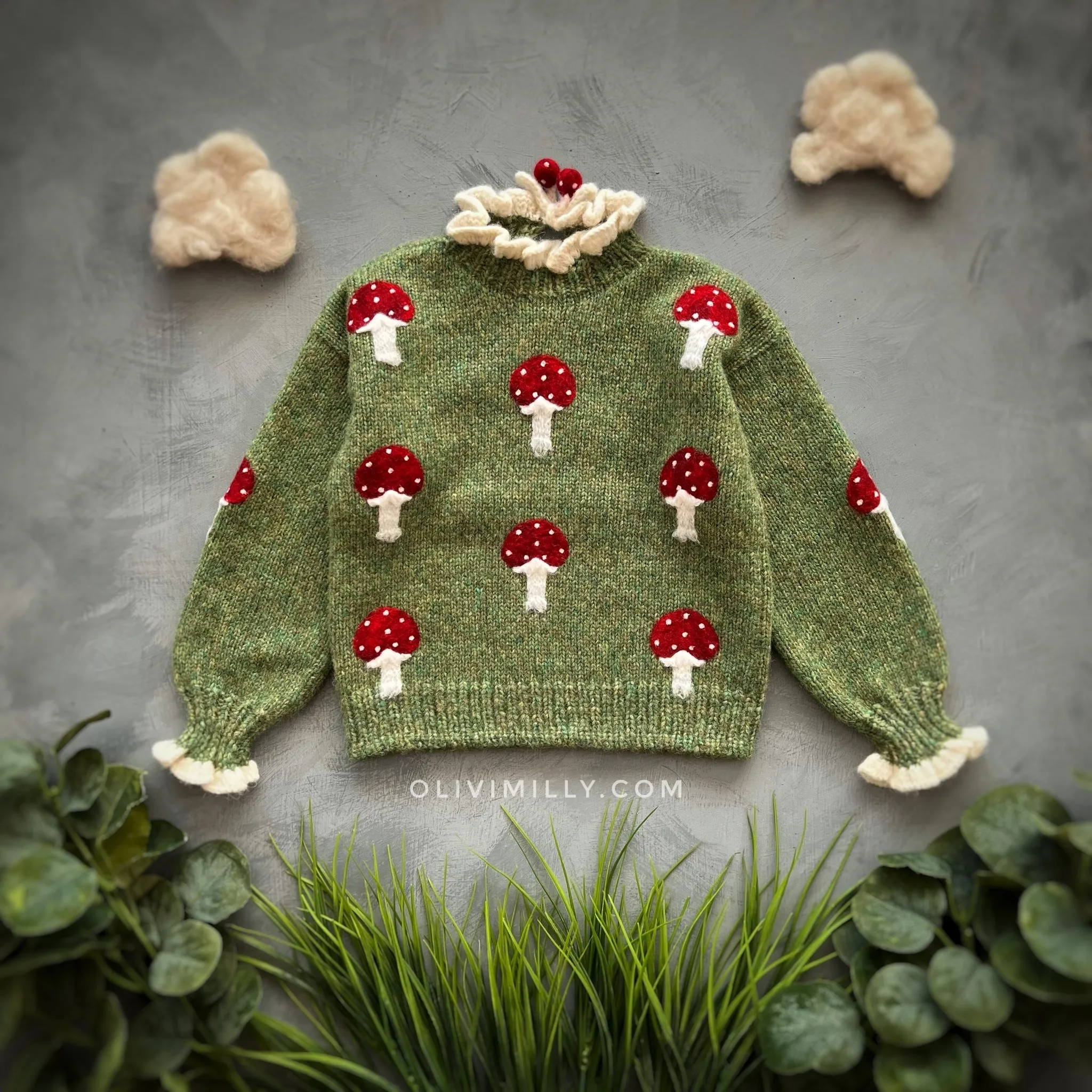 Mushrooms pullover | Moss Green