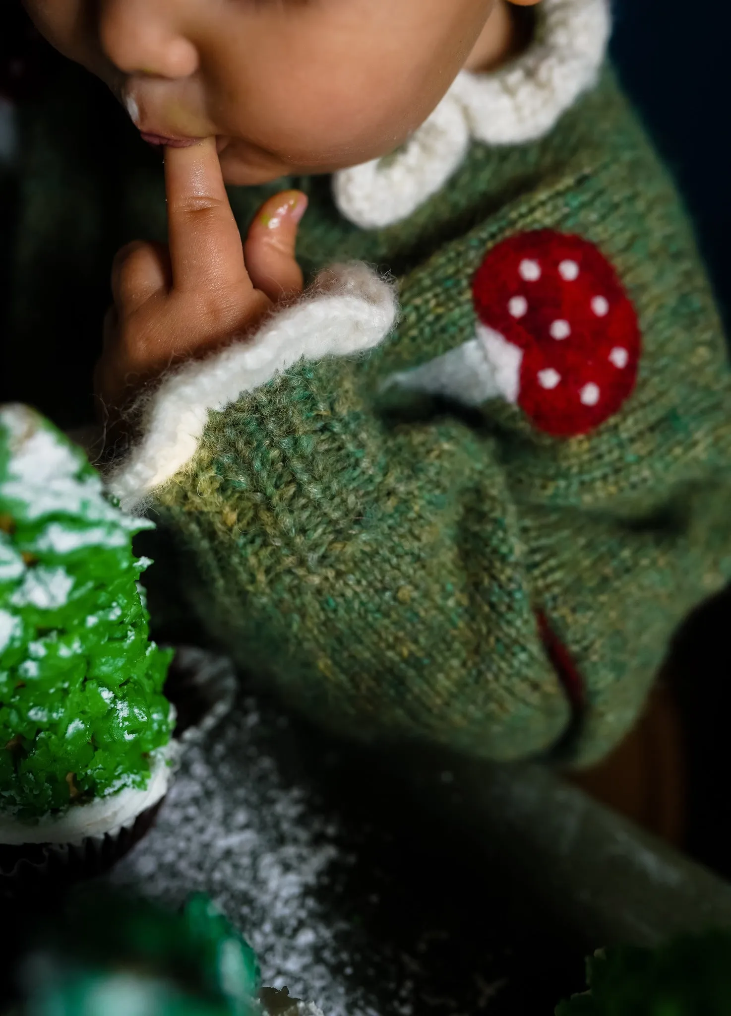 Mushrooms pullover | Moss Green