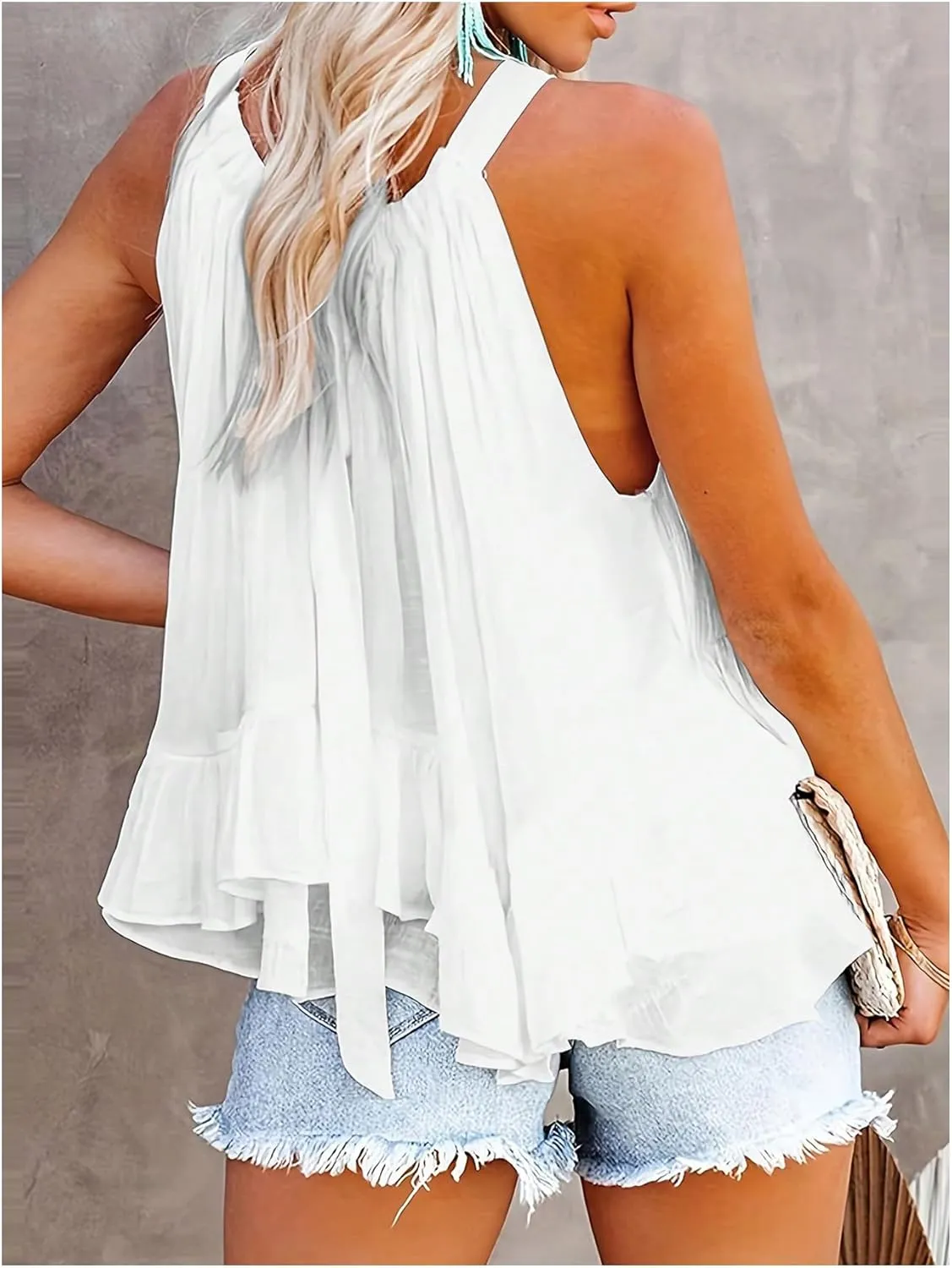 SweatyRocks Women's Adjustable Tie Neckline Ruffle Hem Sleeveless Flowy Halter Tops