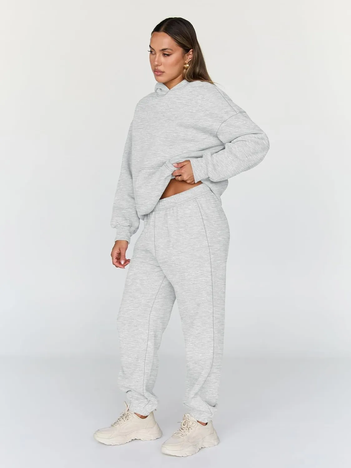 Trendy Queen Sweatsuits Women 2 Piece Outfit Two Piece Lounge Sets Hoodies and Sweatpants Fall Fashion Clothes 2025 Tracksuit