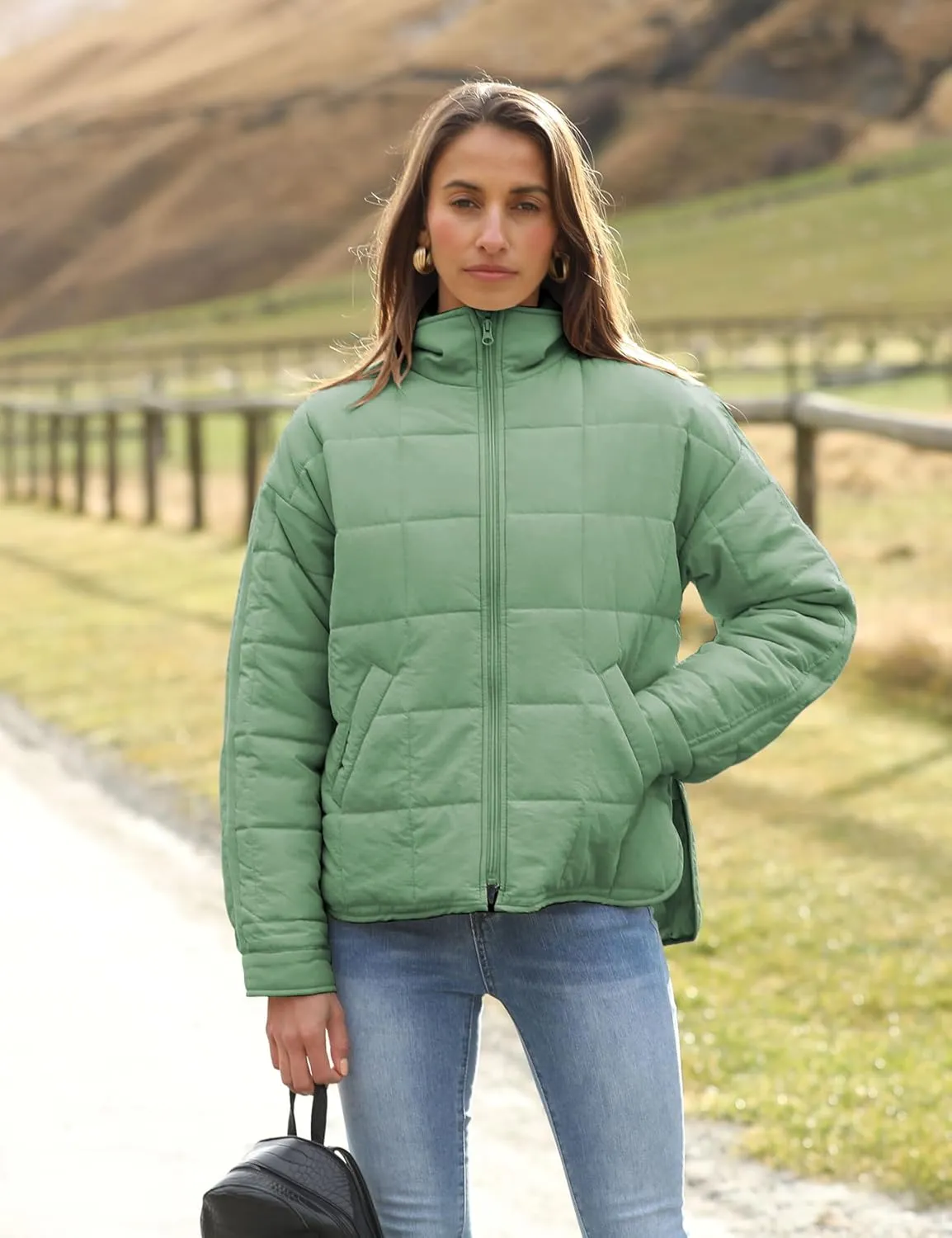 Watashi Women's Packable Puffer Jacket Long Sleeve Full Zip Lightweight Quilted Coat
