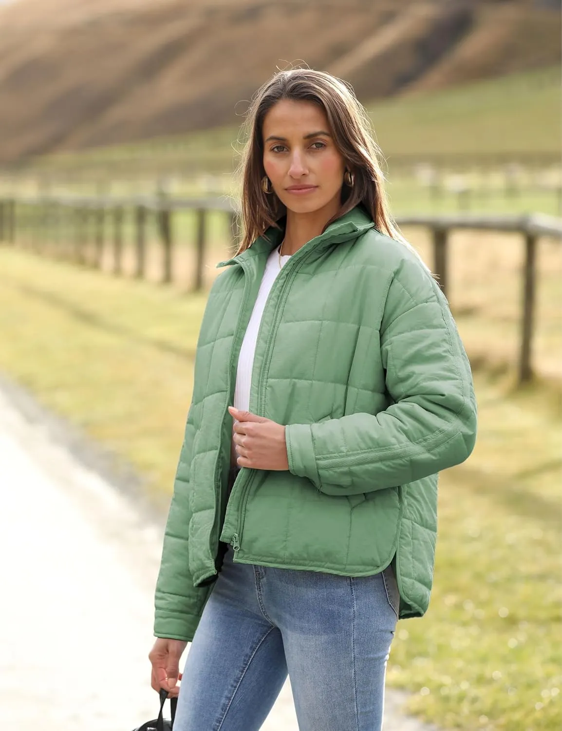 Watashi Women's Packable Puffer Jacket Long Sleeve Full Zip Lightweight Quilted Coat