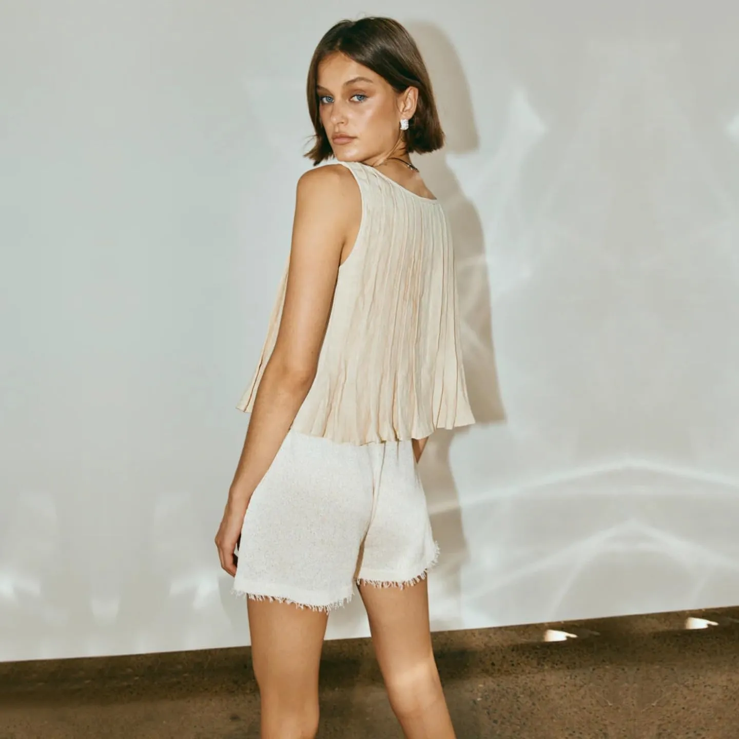 Women Summer Linen Tank Tops Coquette Bow Tie Front Top Shirt Vest Babydoll Ruffle Tops Cute Shirts Aesthetic Clothes